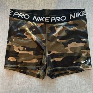 Nike Pro camo shorts